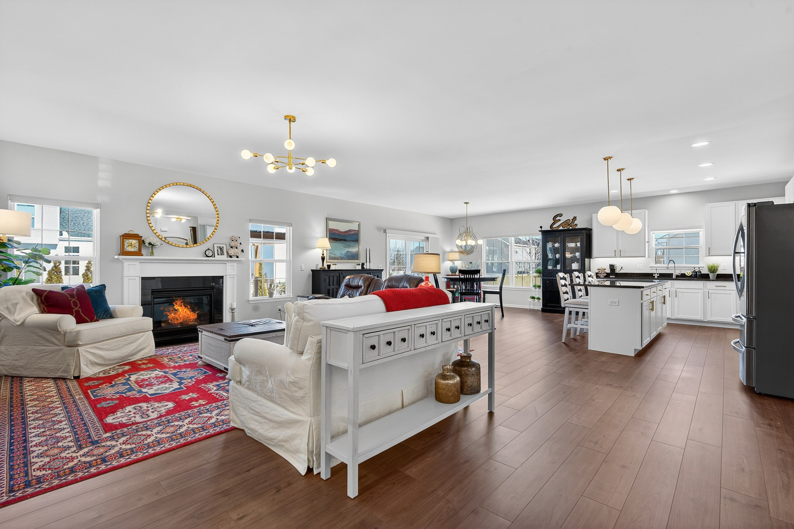 429 Fairway Lane Sycamore, IL 60178 - Photo 2 of 36