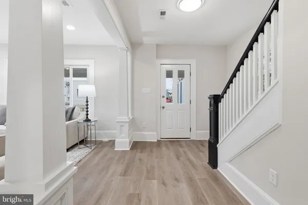 $424,500 | 21 West Pall Mall Street, Winchester, VA 22601