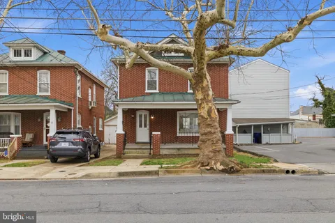 $424,500 | 21 West Pall Mall Street, Winchester, VA 22601