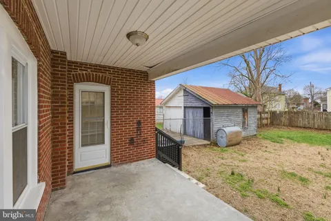$424,500 | 21 West Pall Mall Street, Winchester, VA 22601