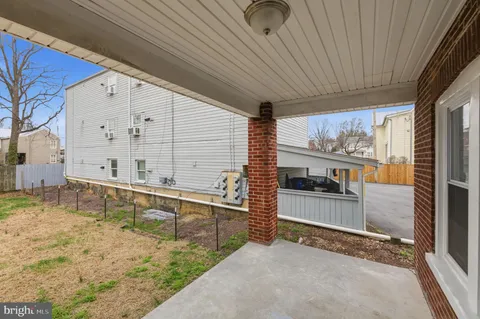 $424,500 | 21 West Pall Mall Street, Winchester, VA 22601