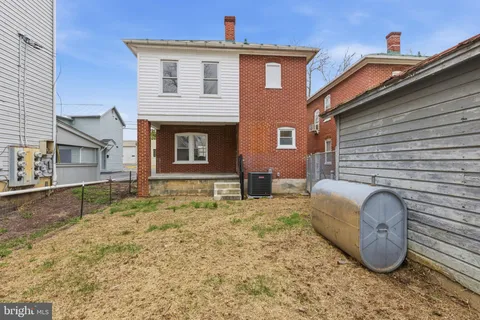 $424,500 | 21 West Pall Mall Street, Winchester, VA 22601