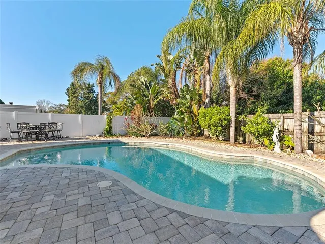 $540,000 | 1768 West Groveleaf Avenue, Palm Harbor, FL 34683