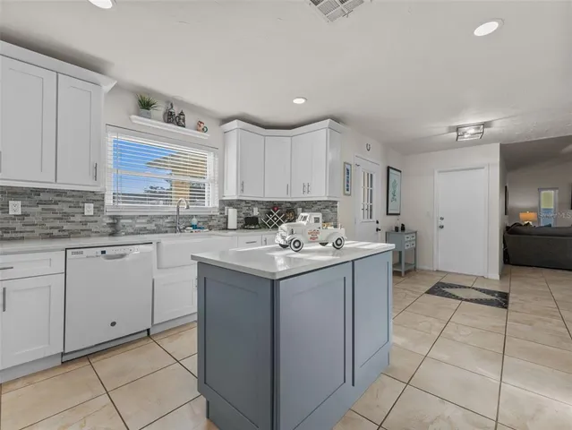 $540,000 | 1768 West Groveleaf Avenue, Palm Harbor, FL 34683