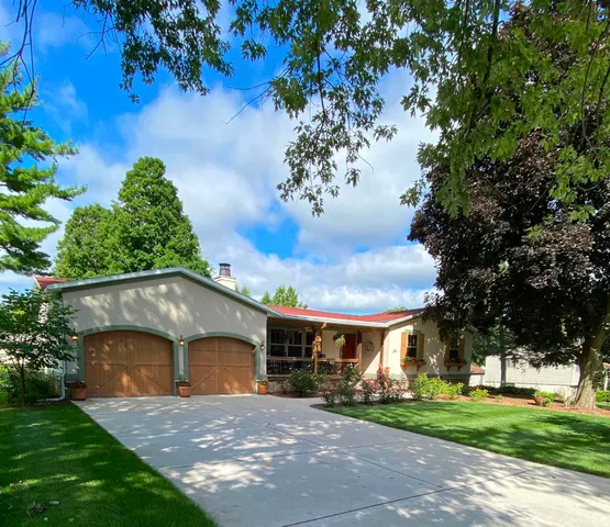 $495,000 | 214 Johnson Street, Cambridge, WI 53523