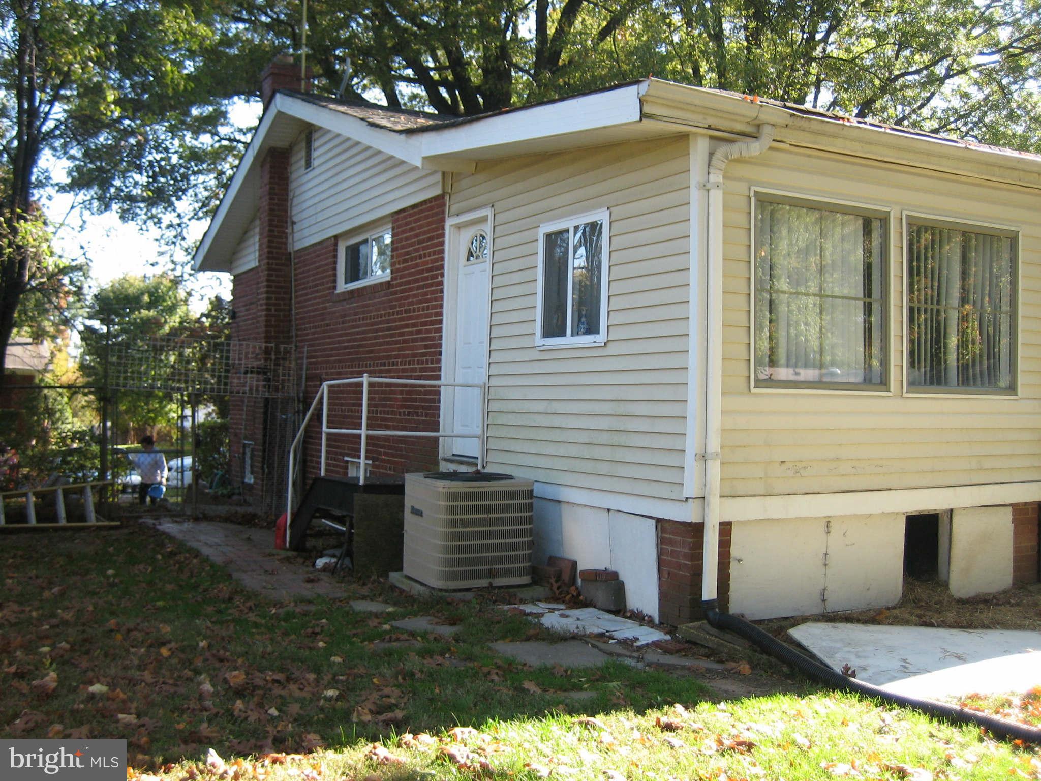 1907 Ladd Street Silver Spring, MD 20902 - Photo 22 of 25 Exterior (Rear)