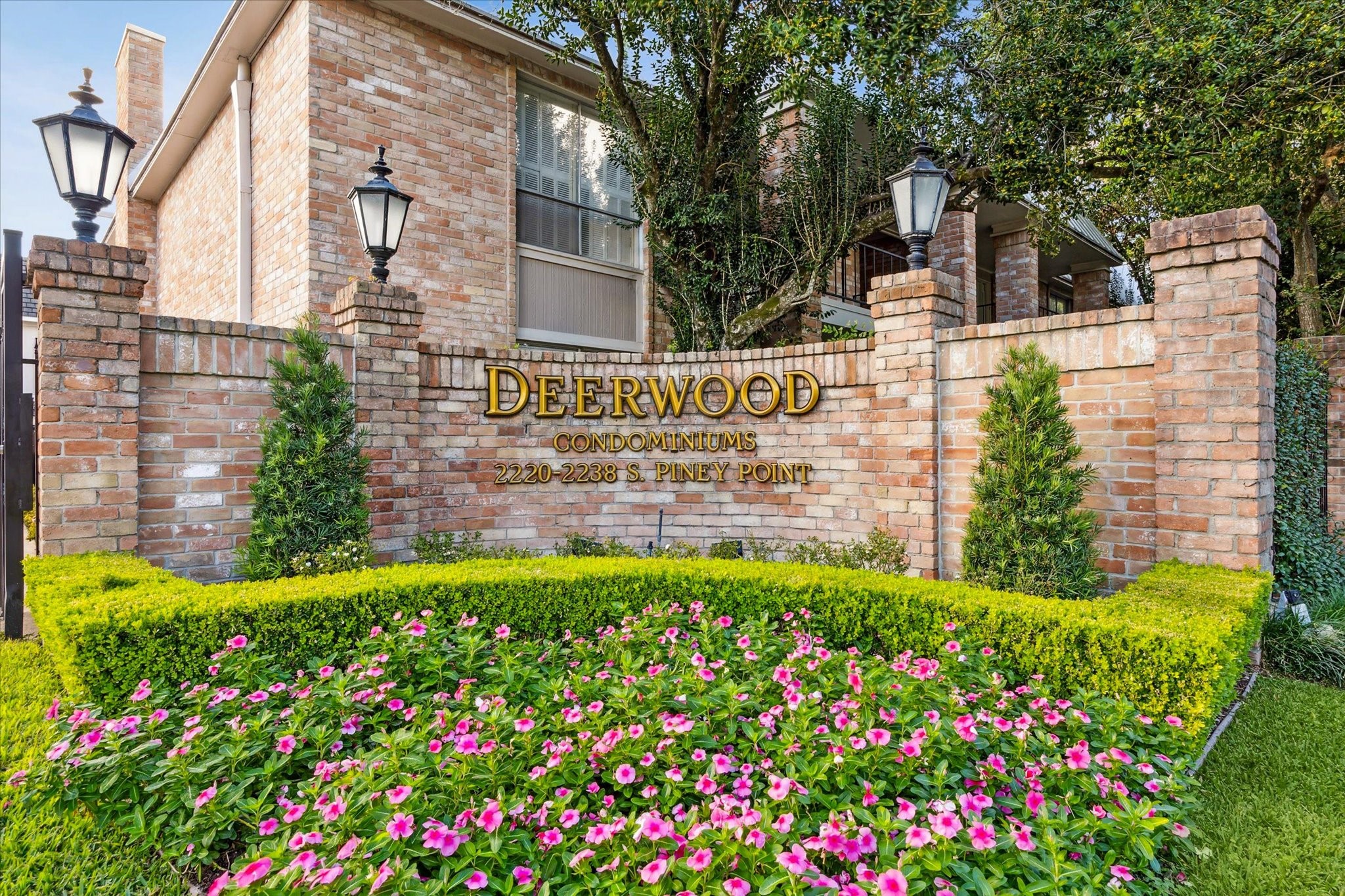 2230 South Piney Point Road, Unit 103 Houston, TX 77063 - Photo 23 of 28