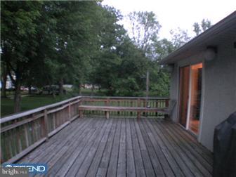415 County Line Road Huntingdon Valley, PA 19006 - Photo 7 of 11 Gallery Image 7