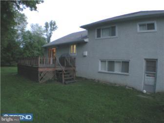 415 County Line Road Huntingdon Valley, PA 19006 - Photo 10 of 11 Gallery Image 10