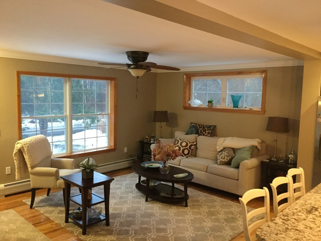 367 New Bedford Road Rochester, MA 02770 - Photo 5 of 26