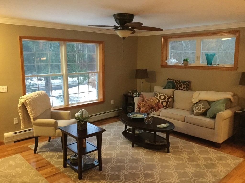 367 New Bedford Road Rochester, MA 02770 - Photo 8 of 26