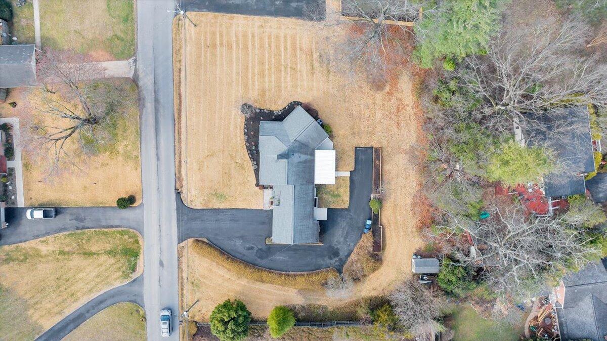 3531 Winding Way Road Southwest Roanoke, VA 24015 - Photo 3 of 70 5-DJI_20260304093035_0028_D_MIB