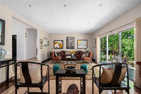 $1,225,000 | 5 Barbour Drive, Providence, RI 02906