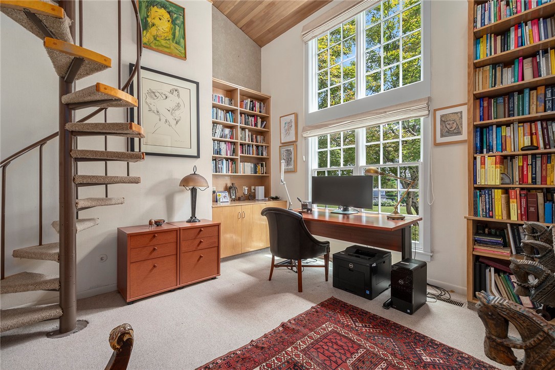 5 Barbour Drive Providence, RI 02906 - Photo 26 of 45