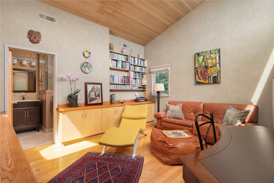 5 Barbour Drive Providence, RI 02906 - Photo 33 of 45