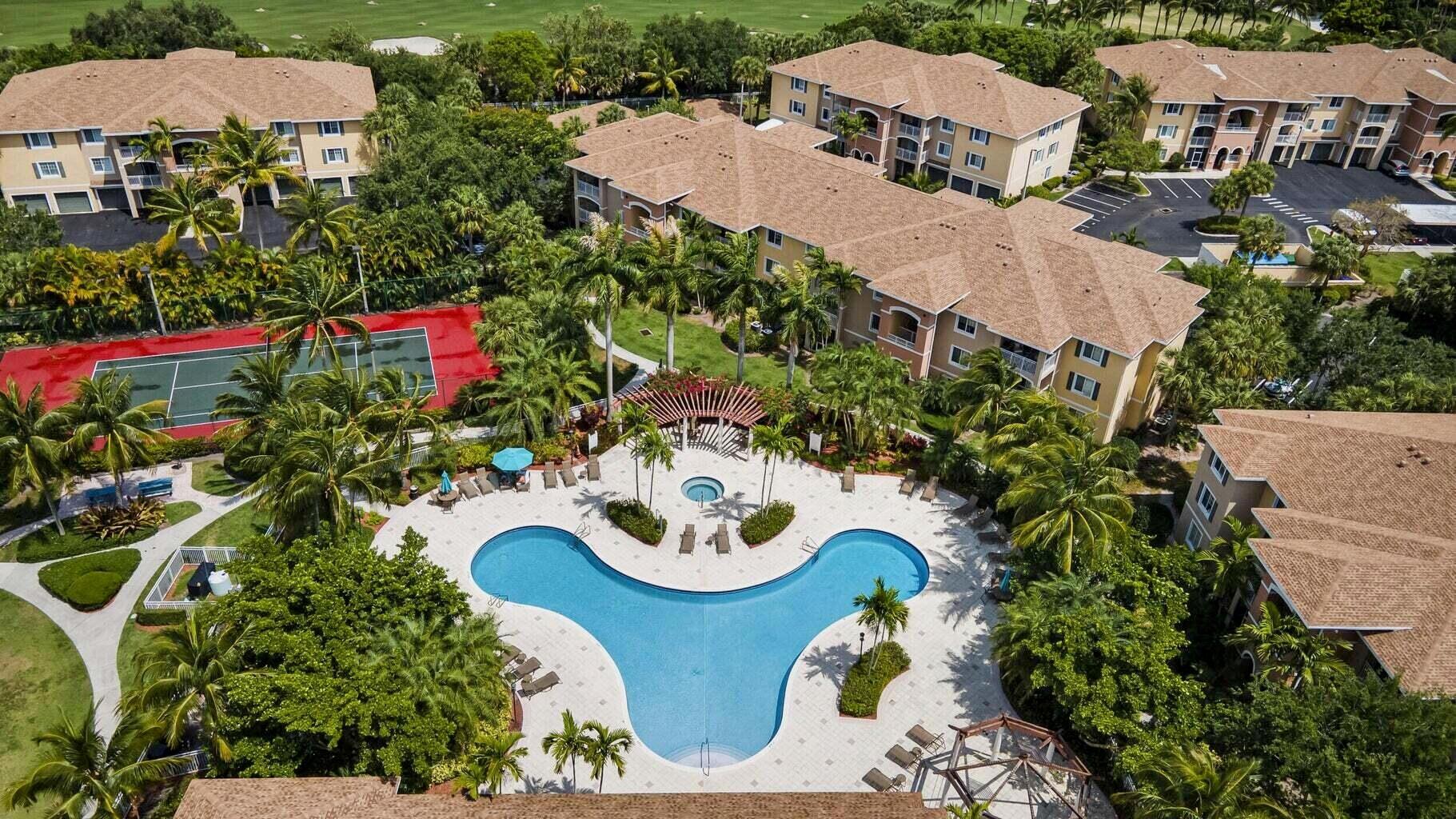 6450 Emerald Dunes Drive, Unit 301 West Palm Beach, FL 33411 - Photo 13 of 14 20250526170048451094000000-o