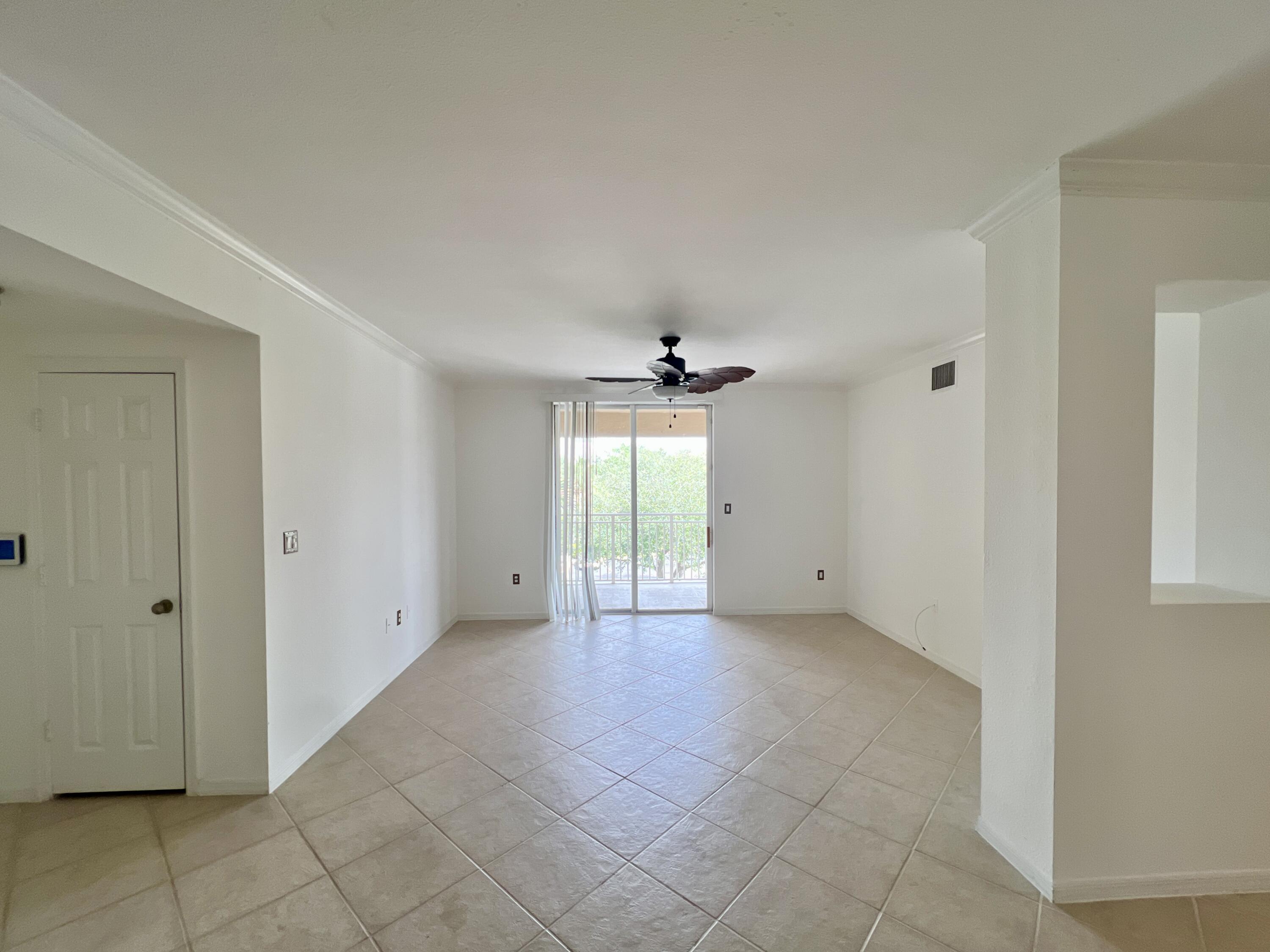 6450 Emerald Dunes Drive, Unit 301 West Palm Beach, FL 33411 - Photo 4 of 14 IMG_9528 2