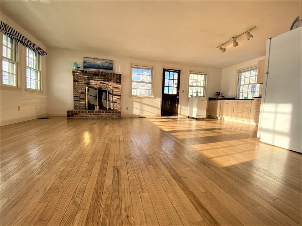 16 Old Point Road Newbury, MA 01951 - Photo 17 of 42 Gallery Image 17