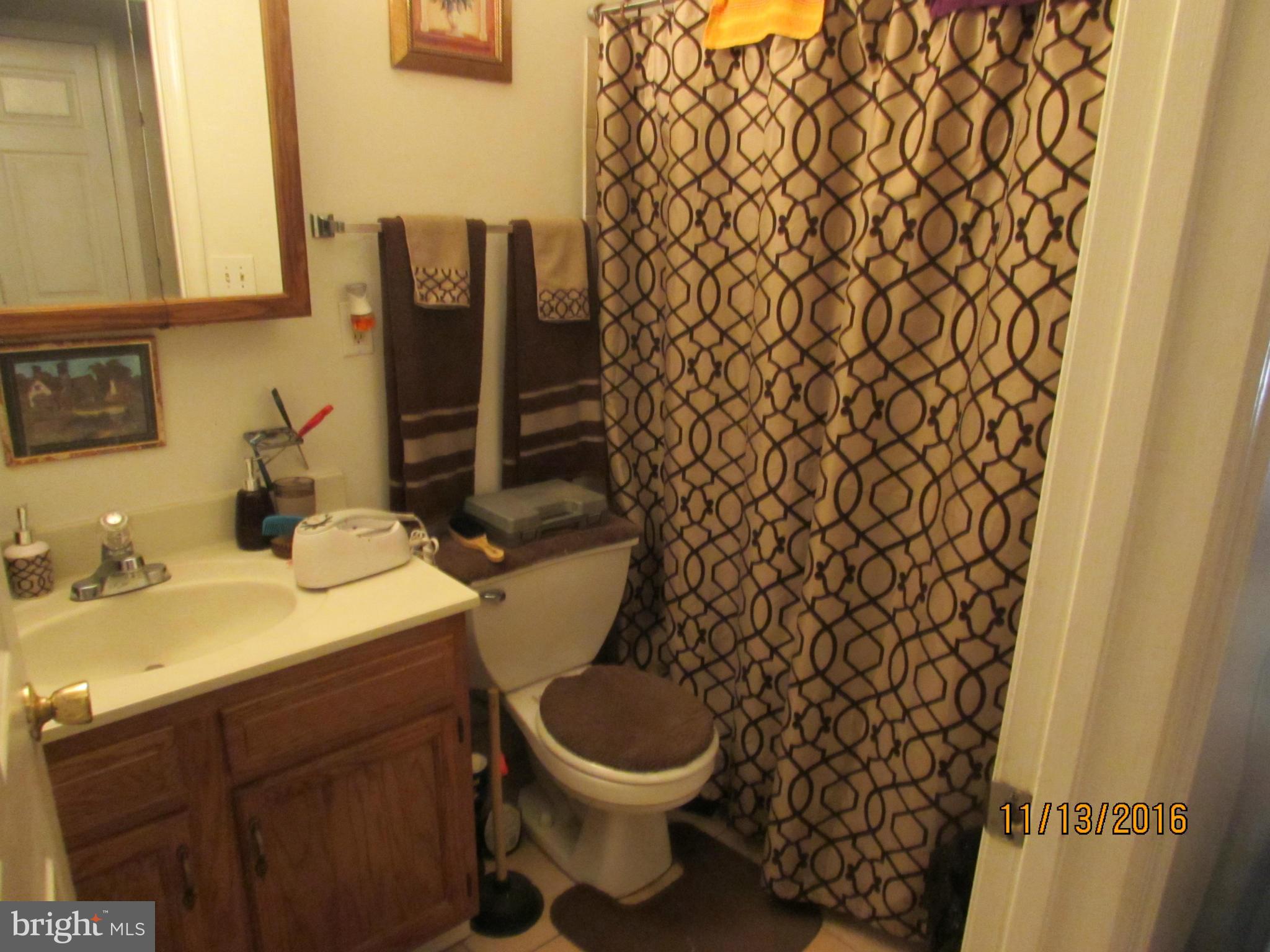 2641 Bowen Road Southeast, Unit A Washington, DC 20020 - Photo 11 of 12 Bath