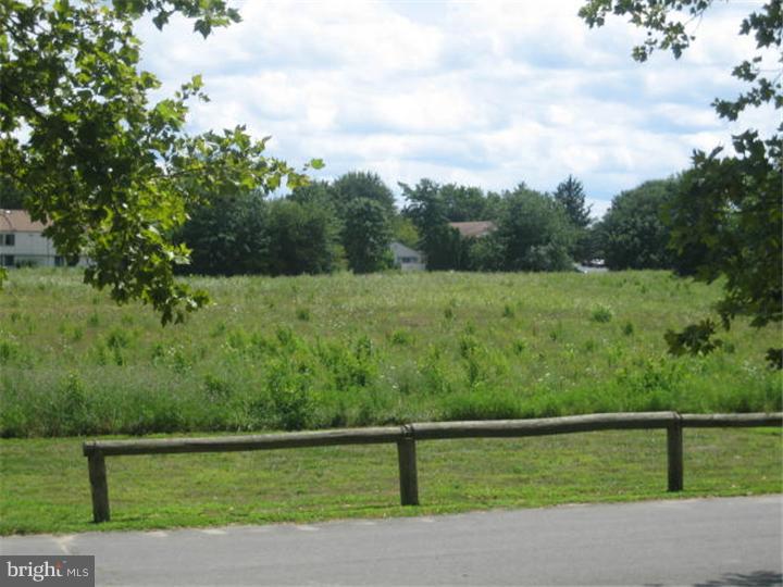 360 Bolton Road East Windsor, NJ 08520 - Photo 24 of 24 Gallery Image 24