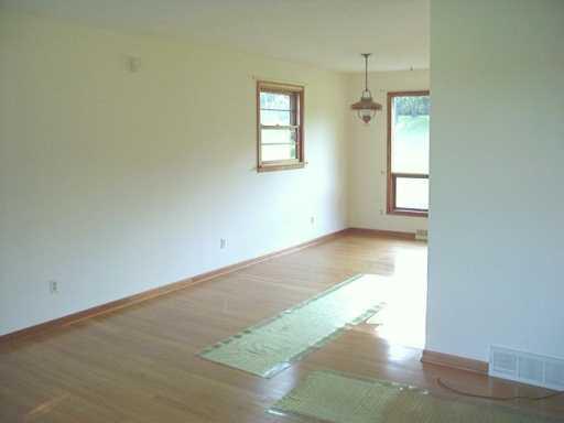 208 South Eberhart Road Butler, PA 16001 - Photo 5 of 5