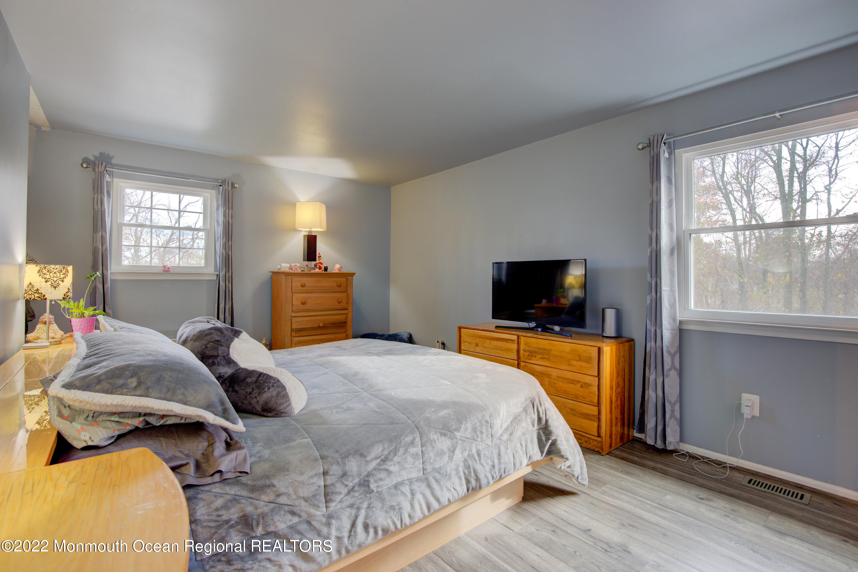 16 Appletree Road Howell, NJ 07731 - Photo 14 of 30 21