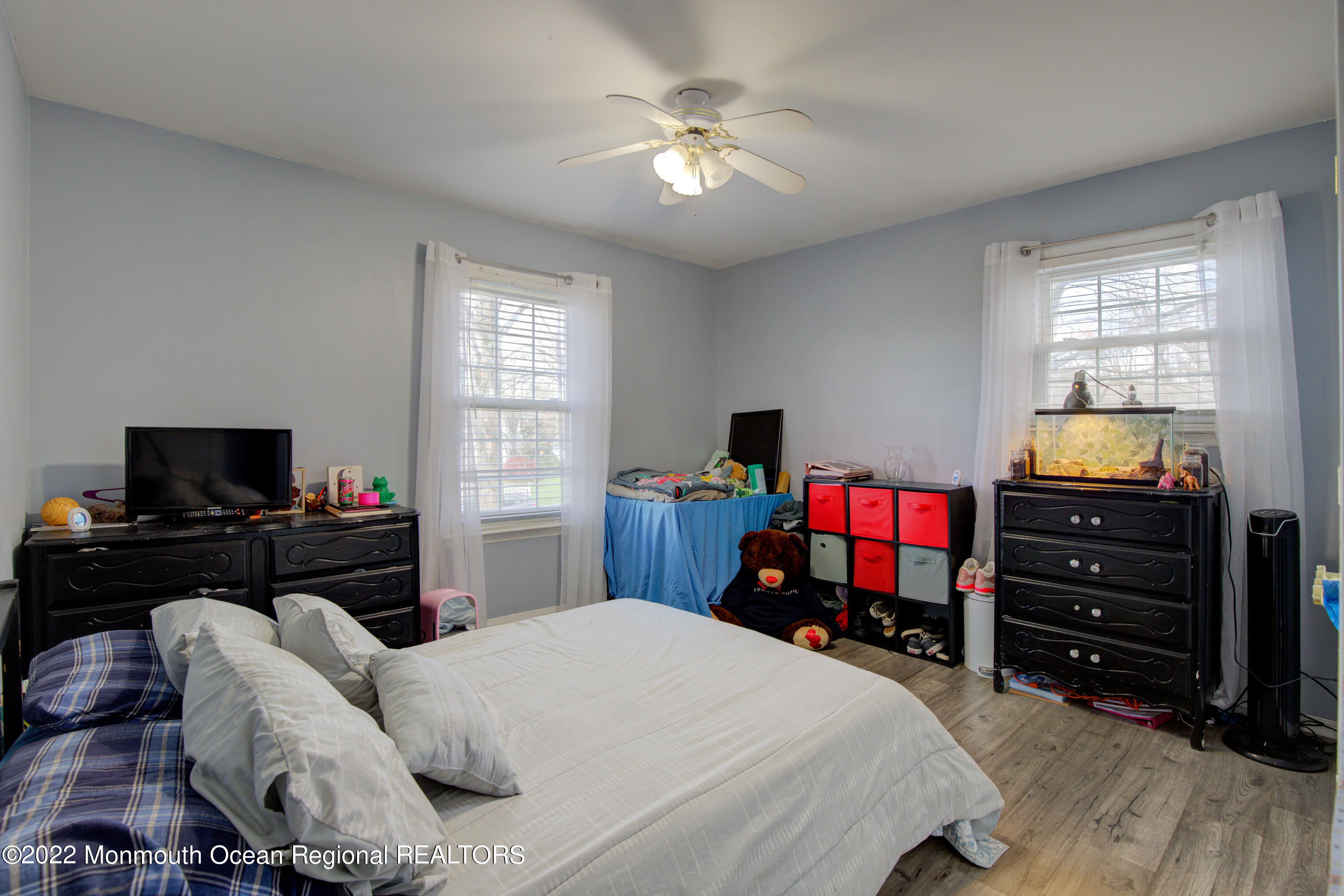 16 Appletree Road Howell, NJ 07731 - Photo 17 of 30 24