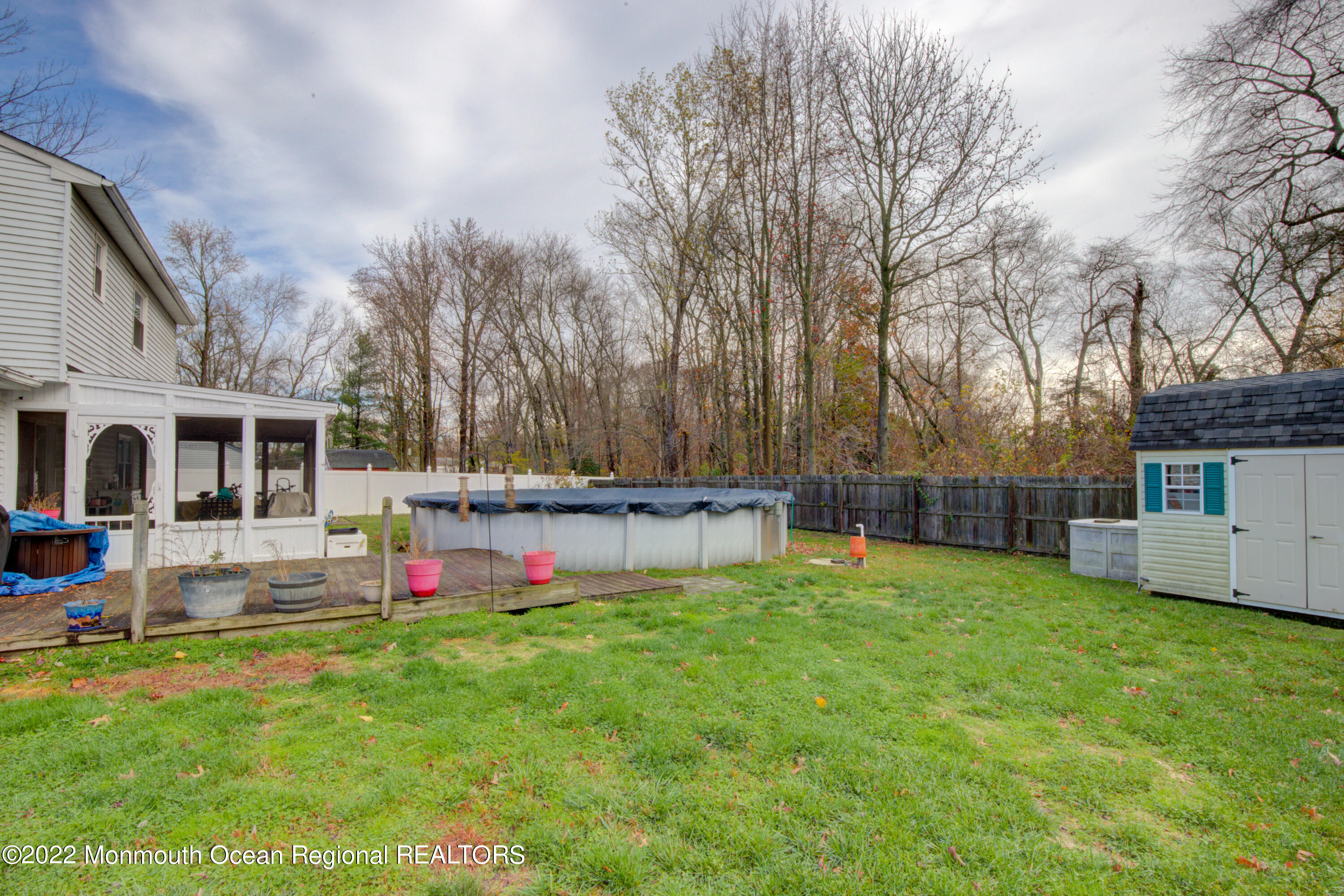 16 Appletree Road Howell, NJ 07731 - Photo 21 of 30 28