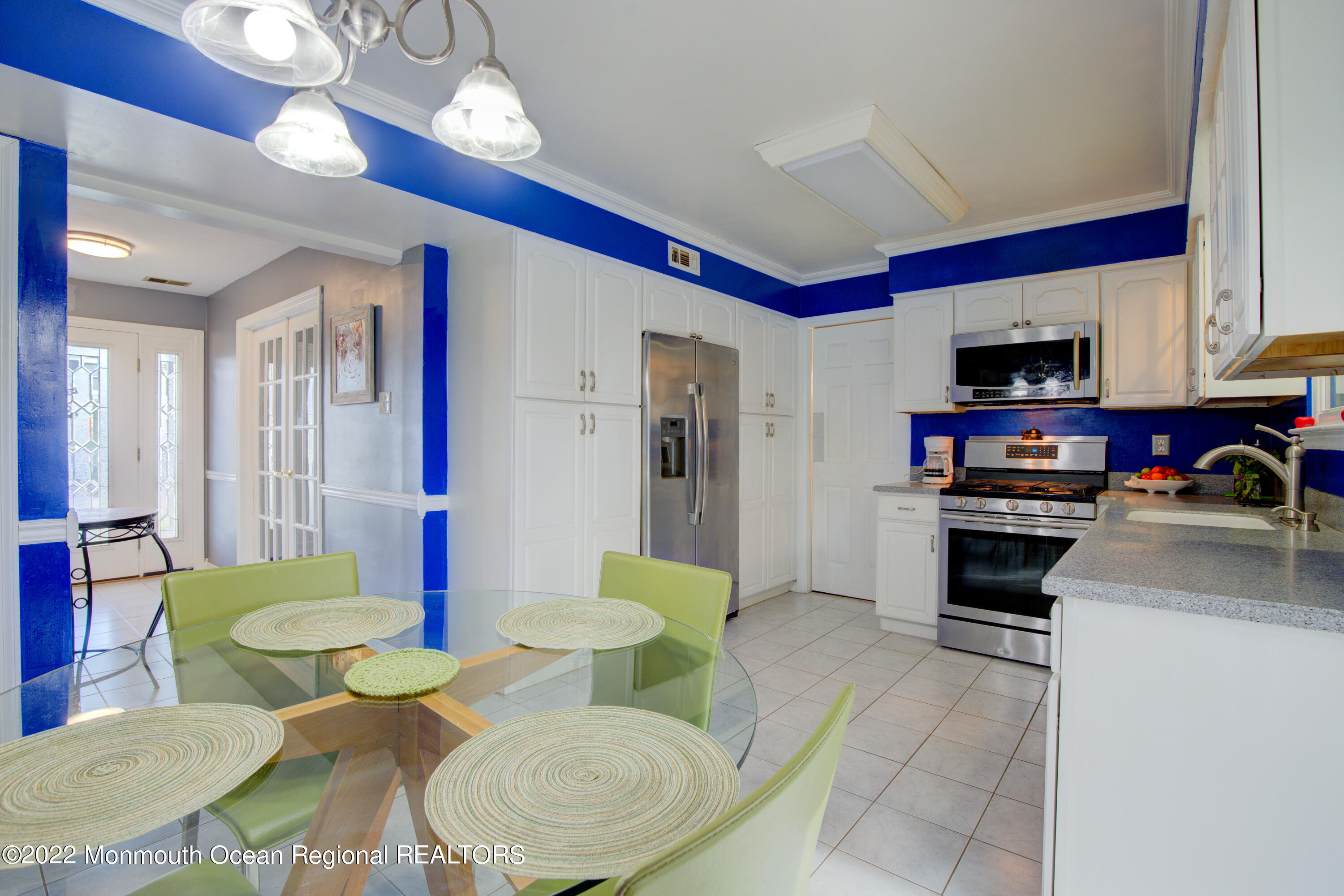 16 Appletree Road Howell, NJ 07731 - Photo 22 of 30 14