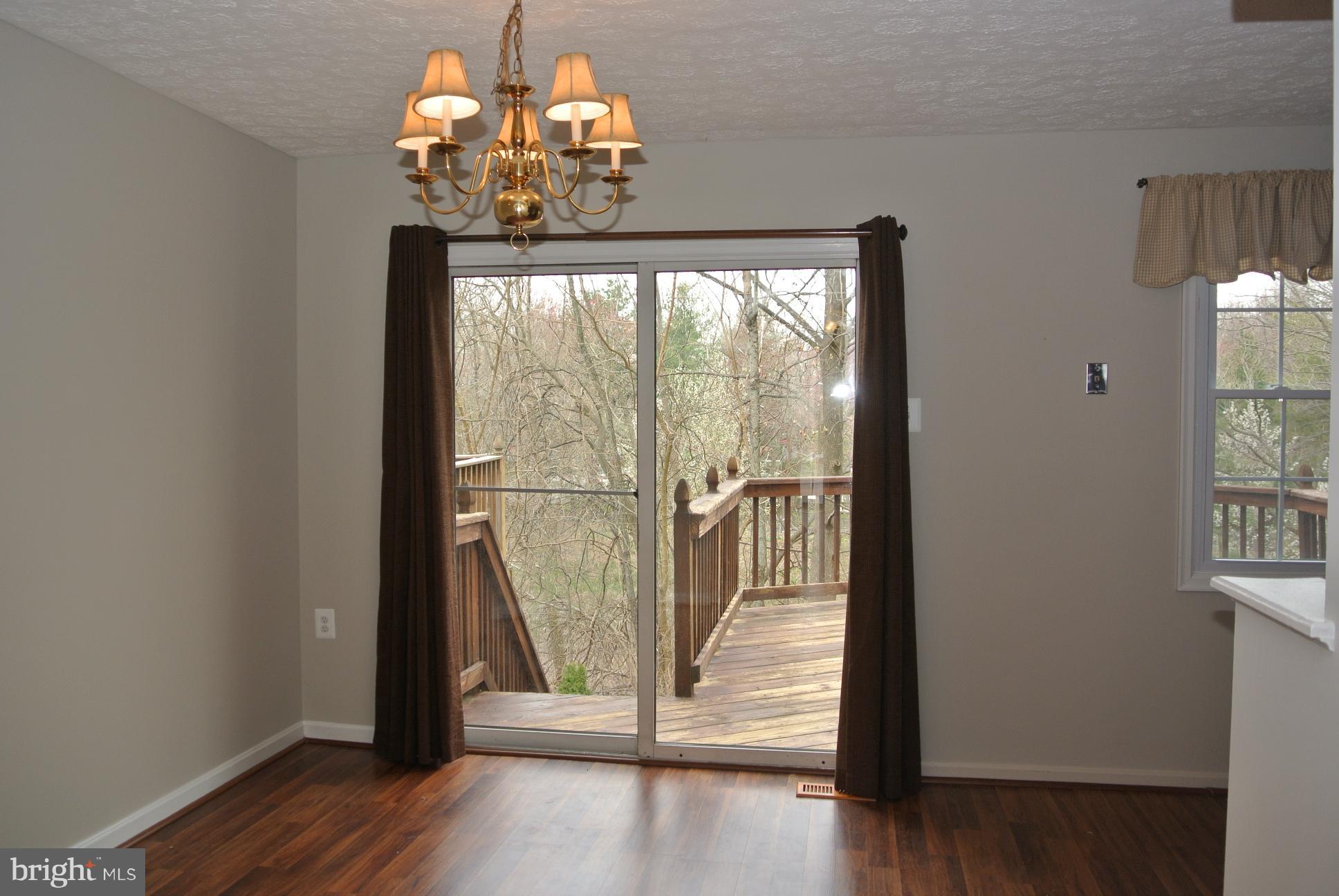 Kitchen/ Dining area
