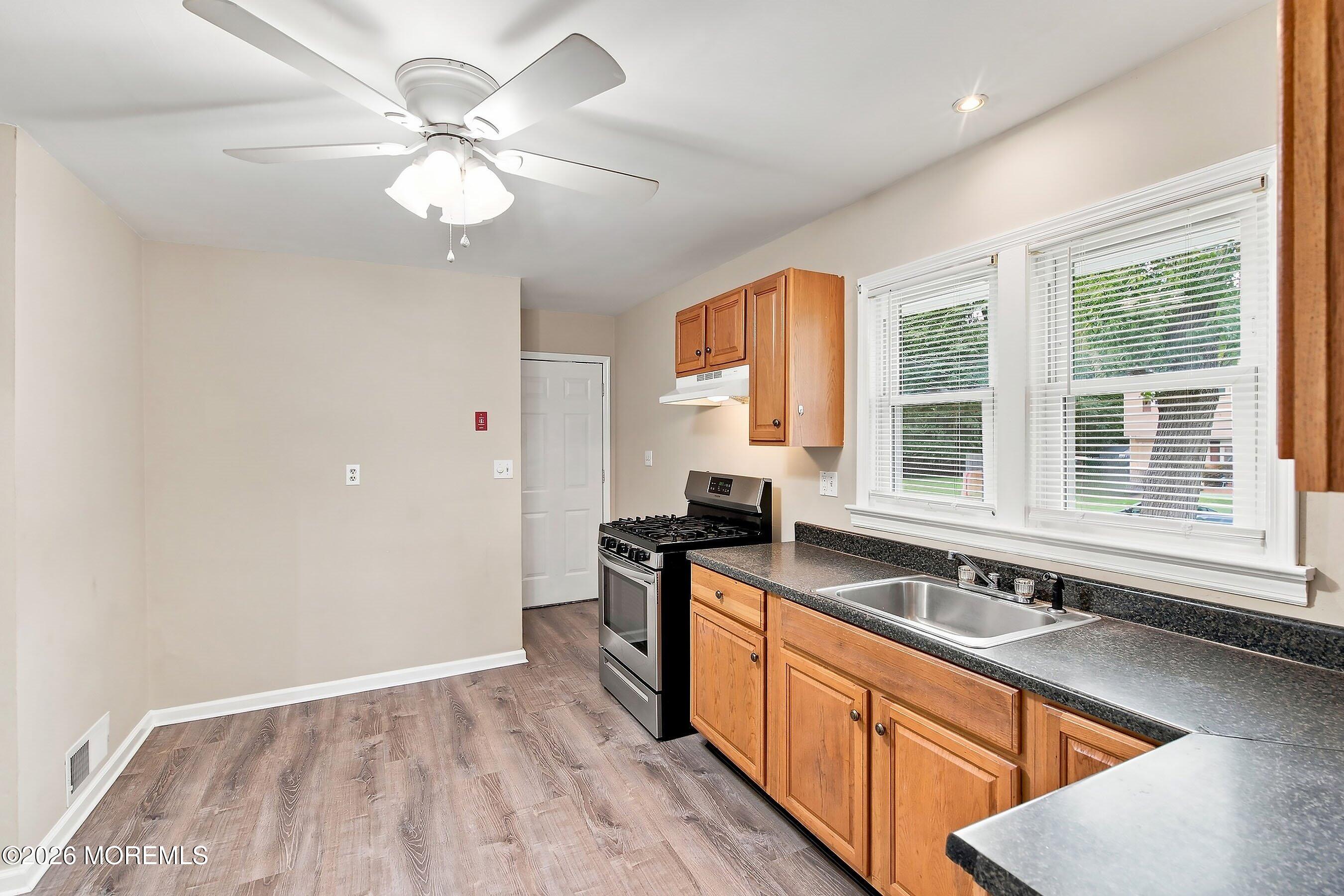 13 Charles Street Matawan, NJ 07747 - Photo 6 of 15 06-Kitchen 1a
