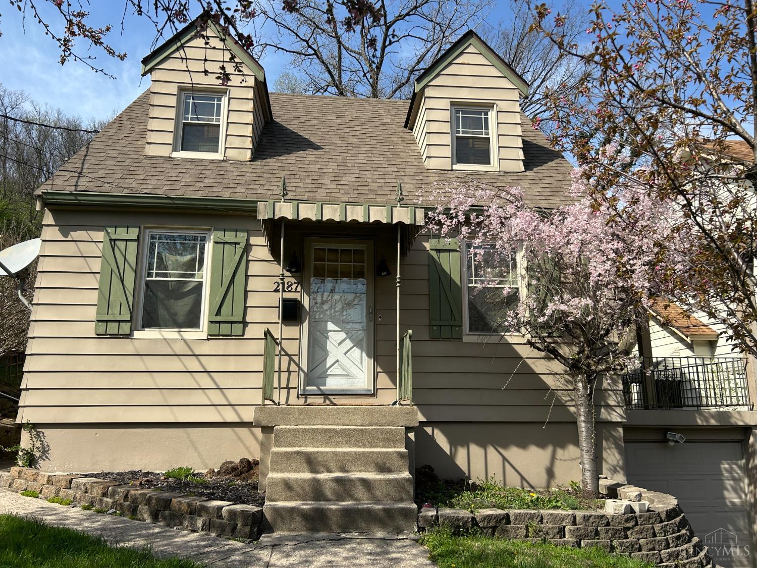 2187 Quebec Road Cincinnati, OH 45205 - Photo 1 of 13