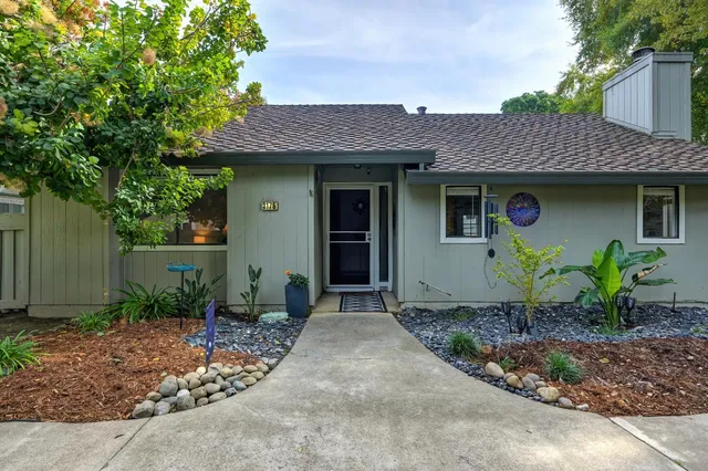 $393,000 | 3175 Swallows Nest Drive, Sacramento, CA 95833