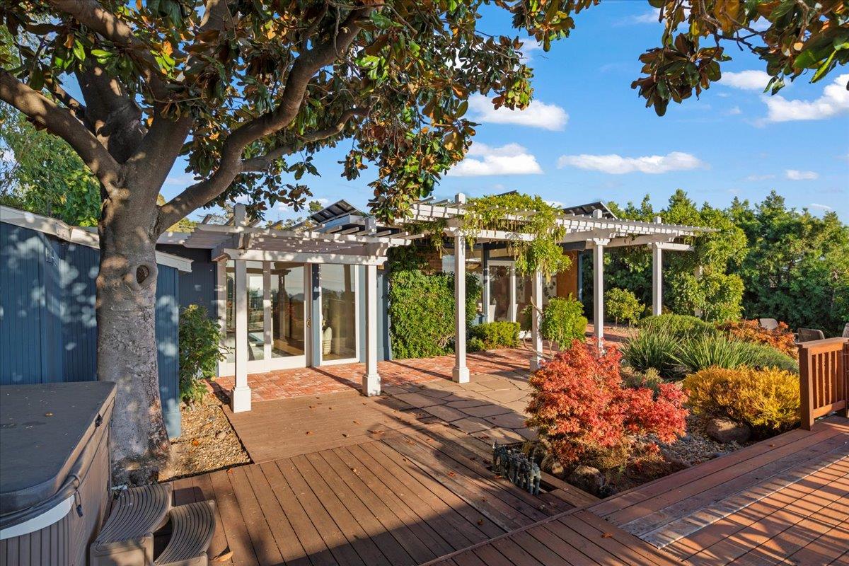 5652 Greenridge Road Castro Valley, CA 94552 - Photo 34 of 61 Gallery Image 34