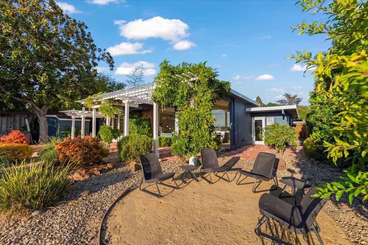 5652 Greenridge Road Castro Valley, CA 94552 - Photo 54 of 61 Gallery Image 54