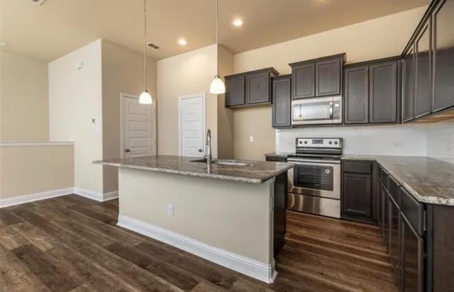 $289,000 | 1939 Bel Air Drive, Arlington, TX 76010