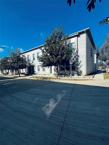 $289,000 | 1939 Bel Air Drive, Arlington, TX 76010