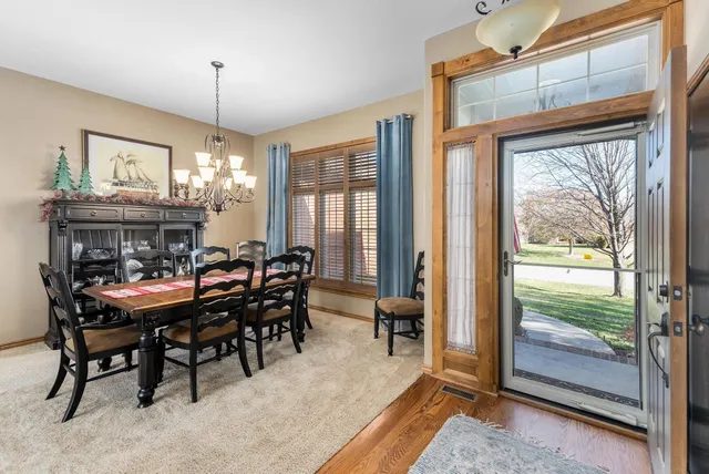 $449,900 | 331 North Fiddlers Creek Street, Valley Center, KS 67147