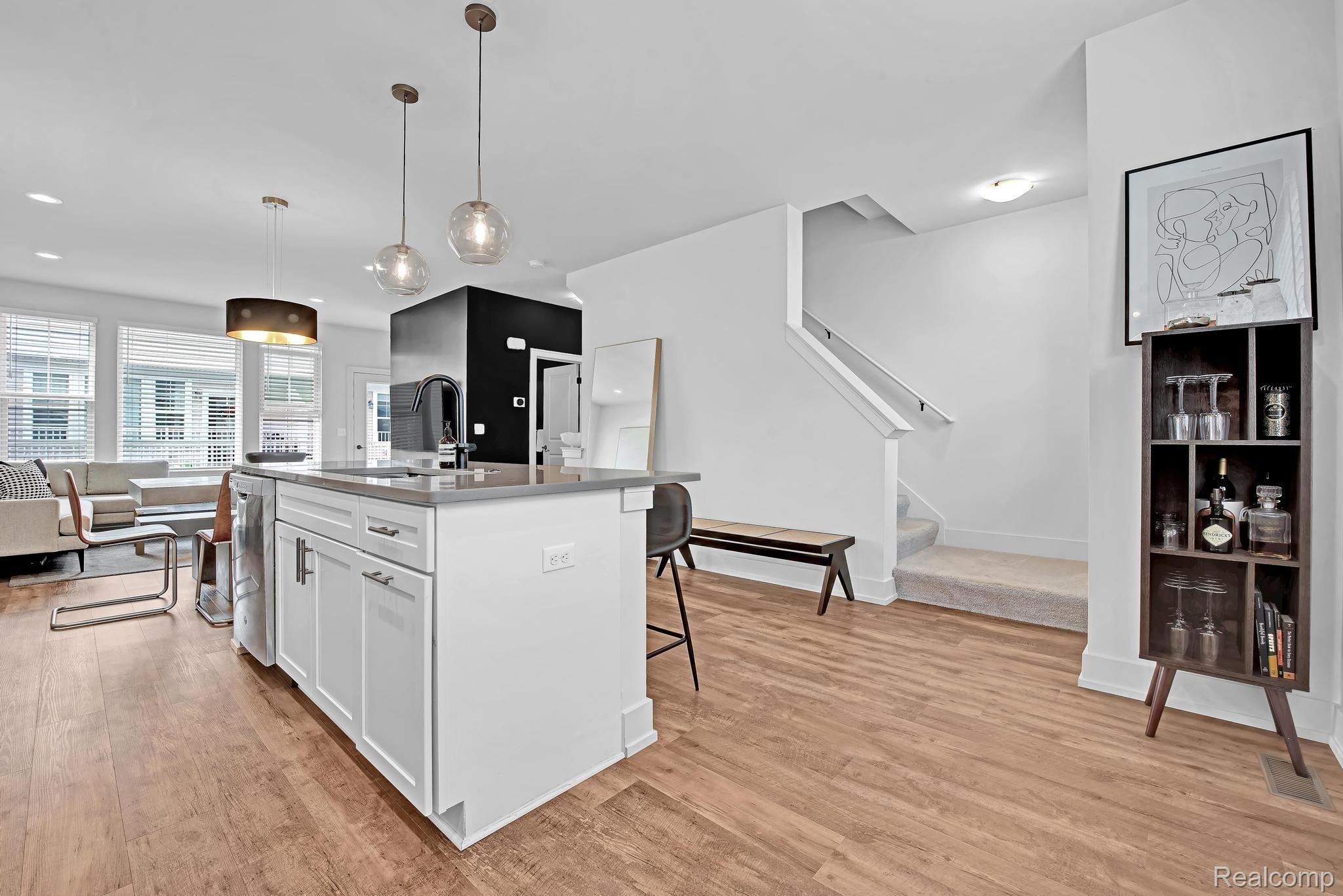 2500 Normandy Road, Unit 45 Royal Oak, MI 48073 - Photo 7 of 34 Gallery Image 7