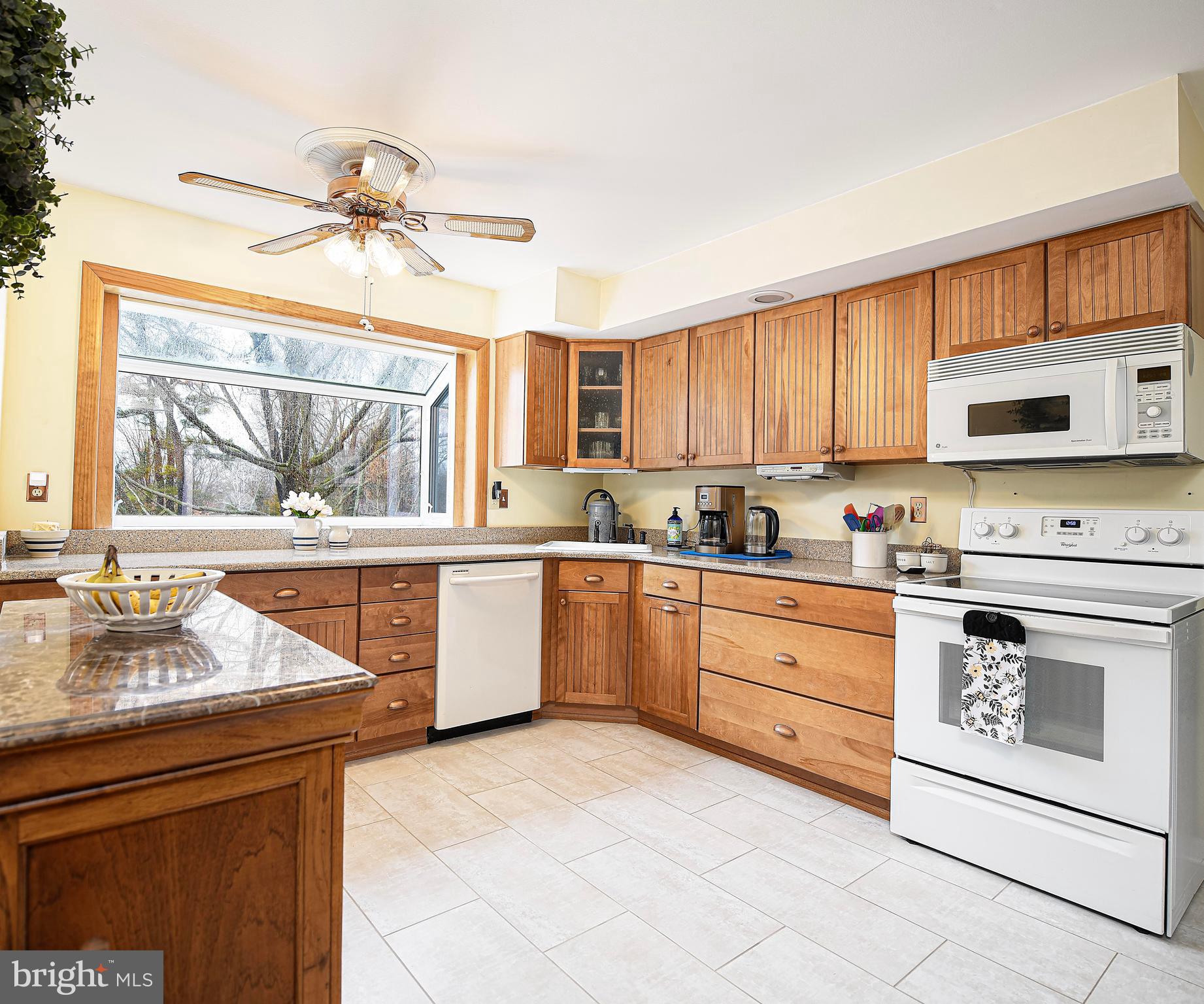 506 Plumtree Road Bel Air, MD 21015 - Photo 17 of 51 Light filled kitchen