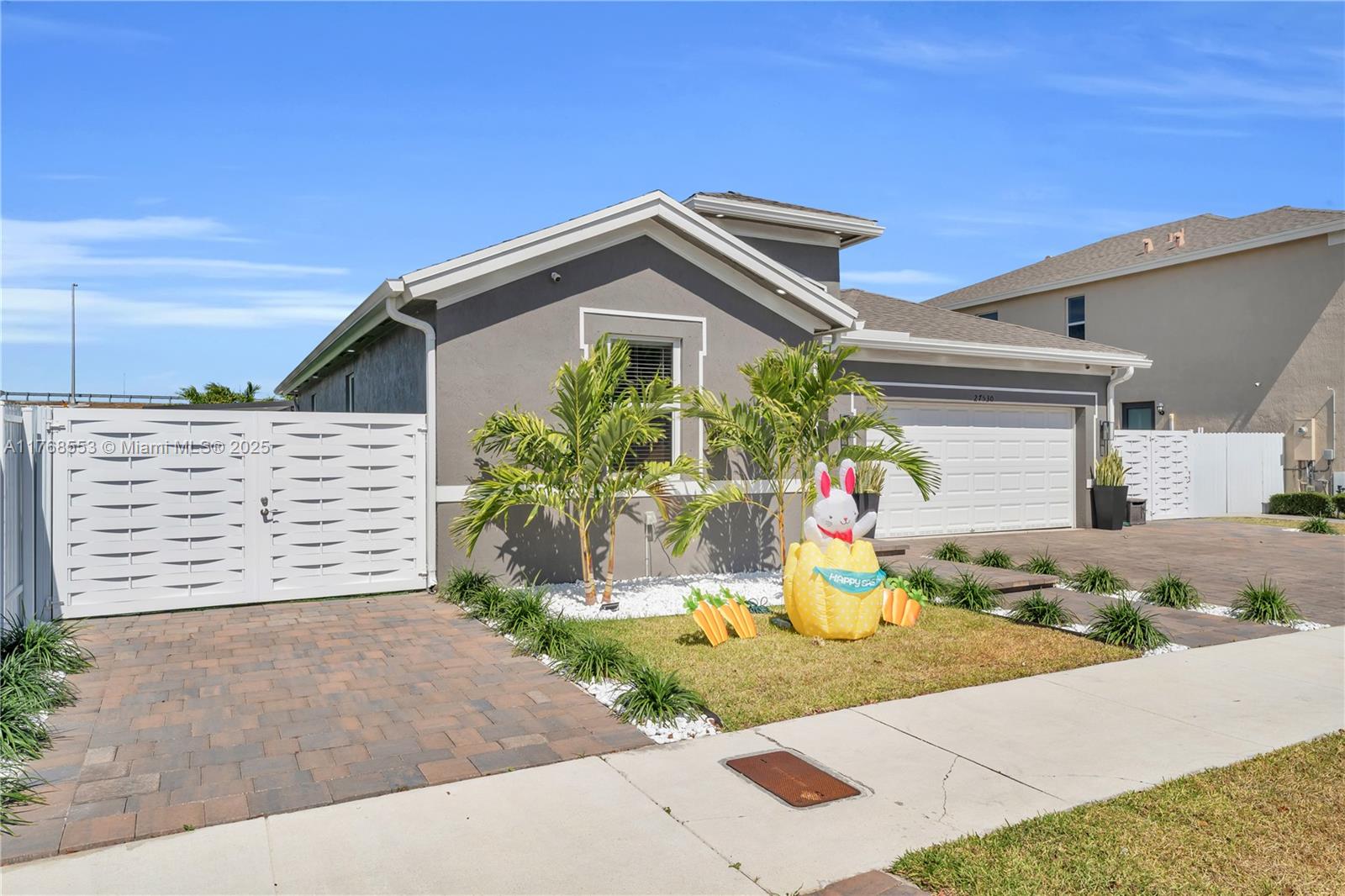 27530 Southwest 135th Ave Road Homestead, FL 33032 - Photo 3 of 25 Gallery Image 3
