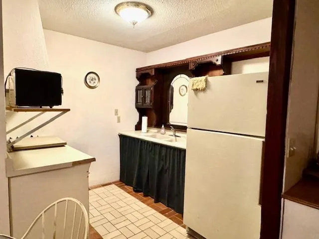a bathroom with a sink