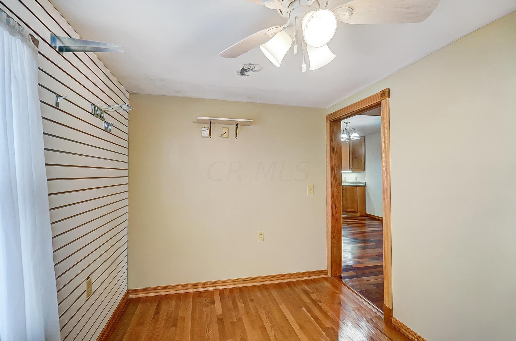 2334 North Thayer Road Lima, OH 45801 - Photo 18 of 39 1st Bedroom