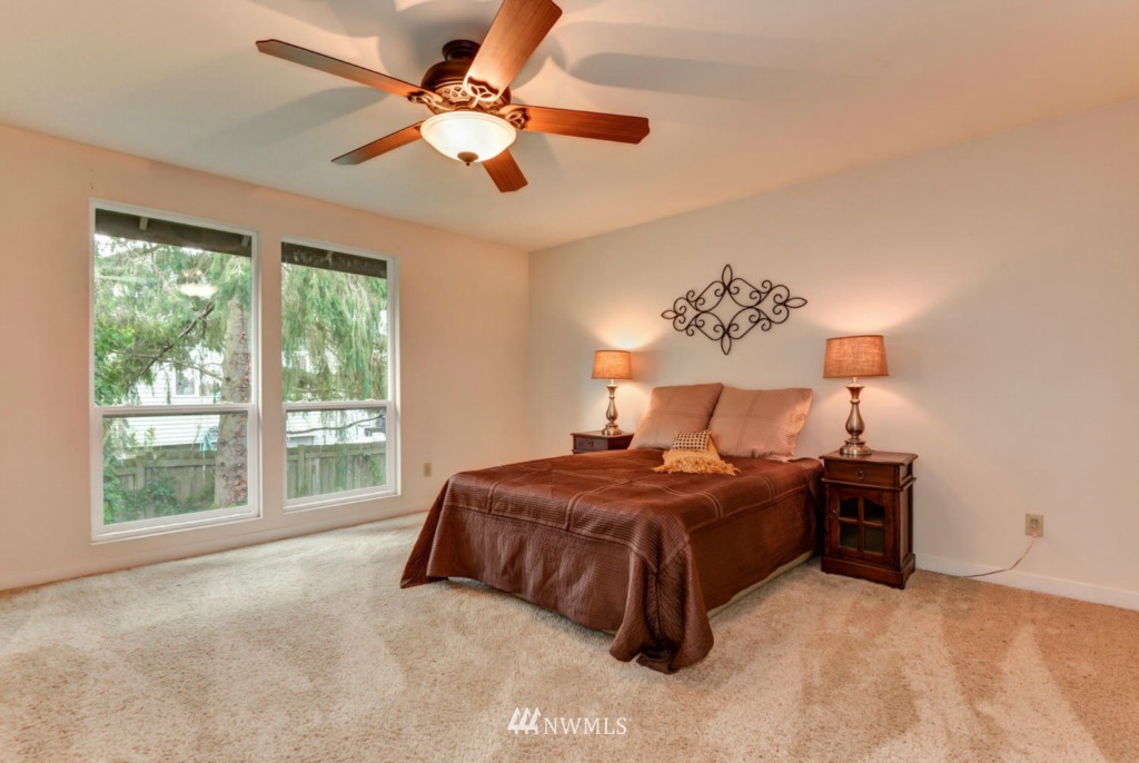 13917 Southeast 155th Place Renton, WA 98058 - Photo 16 of 25