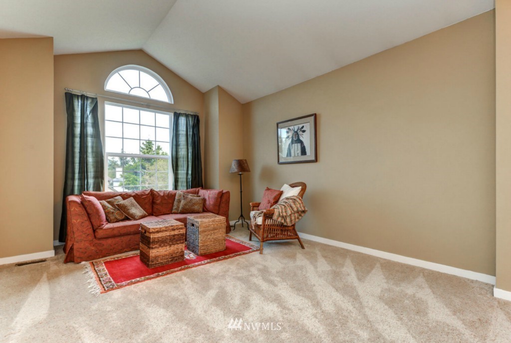 13917 Southeast 155th Place Renton, WA 98058 - Photo 3 of 25
