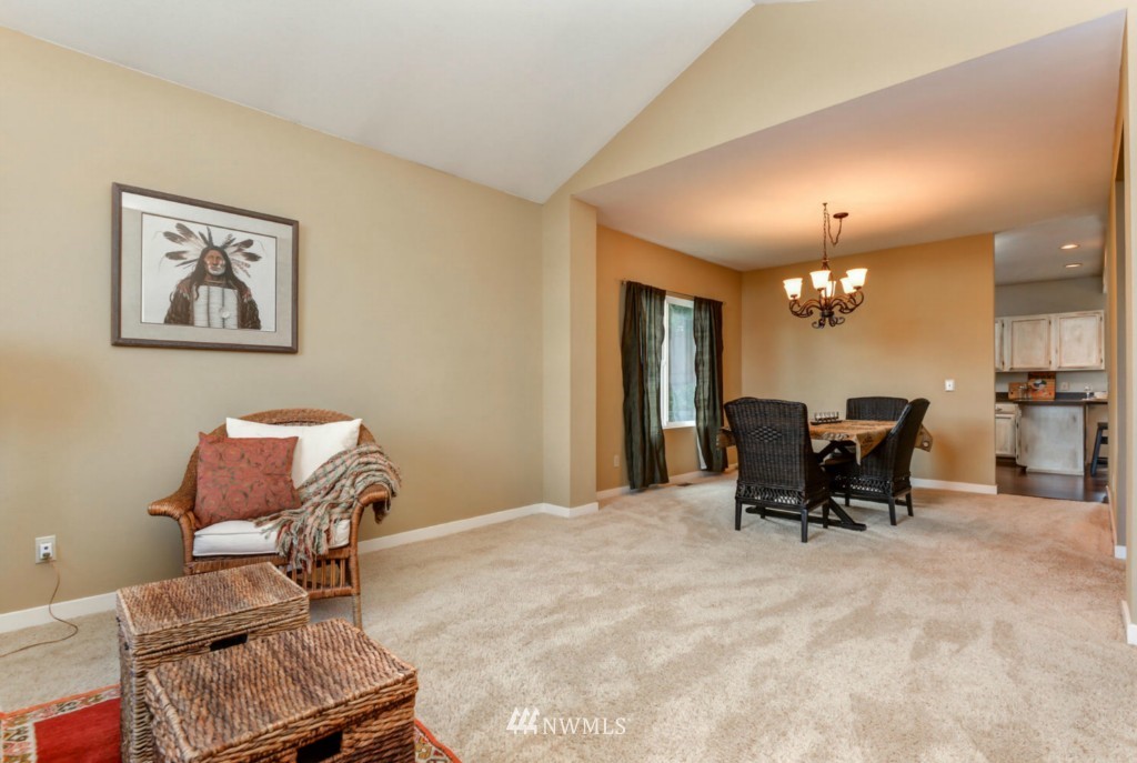 13917 Southeast 155th Place Renton, WA 98058 - Photo 4 of 25