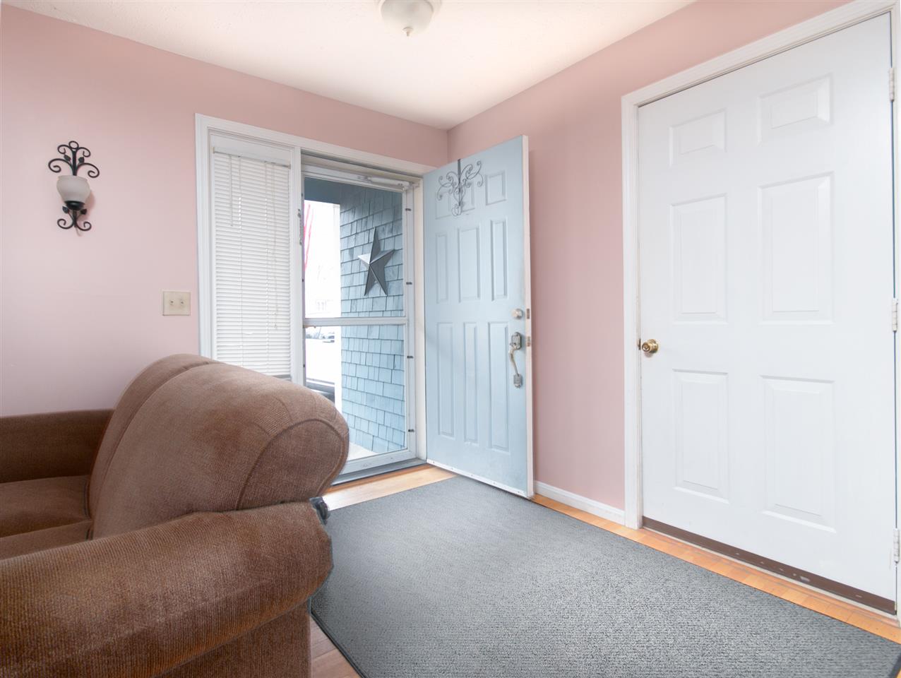 20 Rangers Drive, Unit B Hudson, NH 03051 - Photo 14 of 18