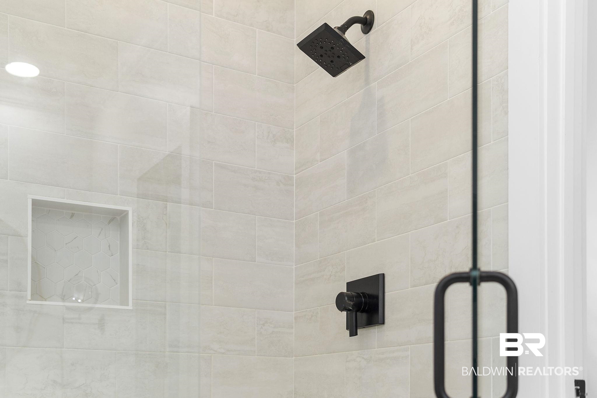 4451 Millhouse Road Gulf Shores, AL 36542 - Photo 31 of 50 Interior details featuring tiled shower