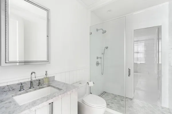 $180,000 | 13 Palma Terrace, East Hampton, NY 11937