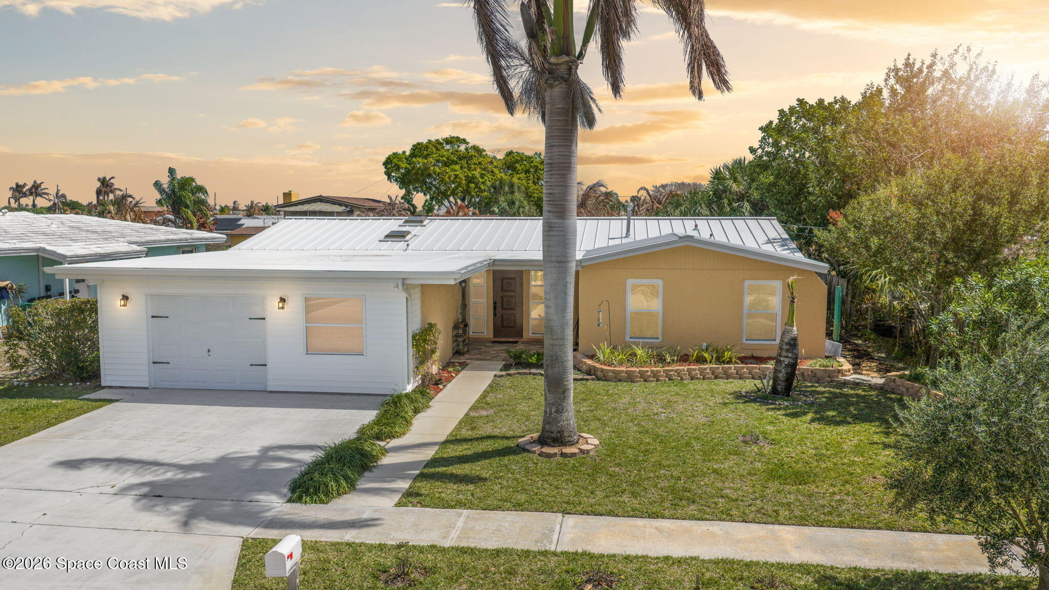 1570 Tarpon StMerritt Island, FL 32952 photo 3